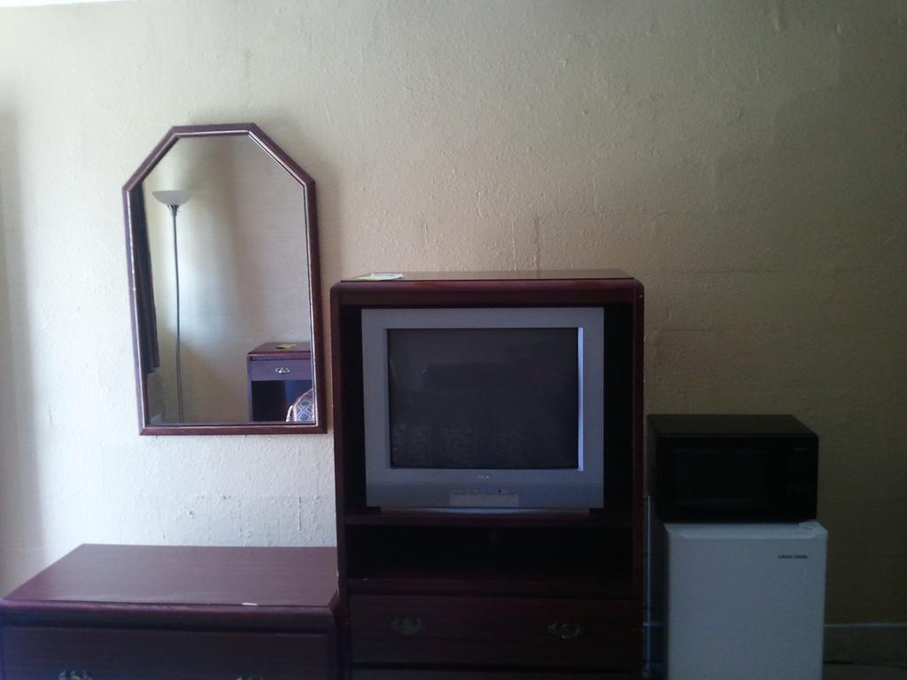 Holiday Motel Hugo Rum bild
